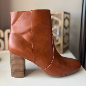 Old Navy Heeled Booties